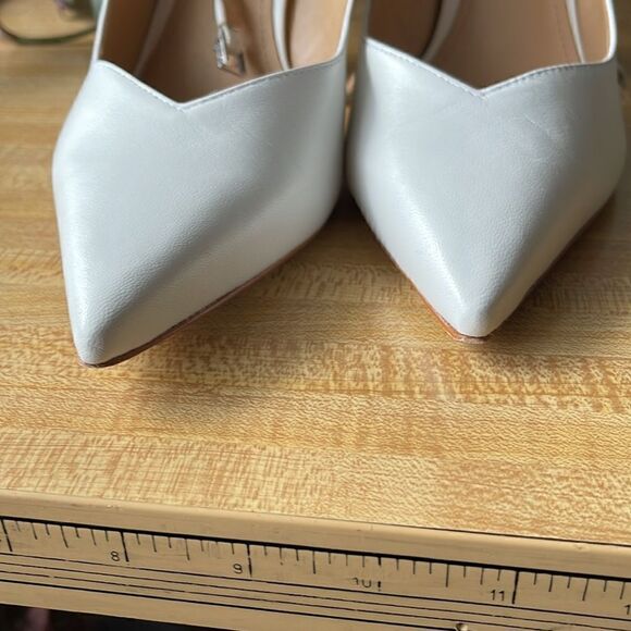 Schutz Shoes | Sandals, Pumps, Flats, Boots and Sneakers  SCHUTZ Shoes. 